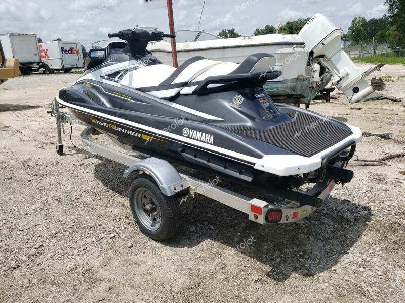 MAHINDRA AND MAHINDRA VX CRUISER 2018 black   USYAMA1201C818 photo #4