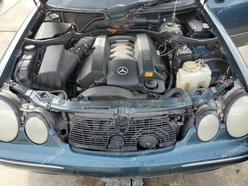 MERCEDES-BENZ 420-CLASS 2000 teal  gas WDBJF70G5YA954241 photo #4