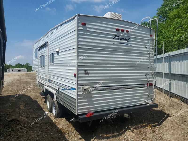 SKYLINE TRAILER 2005 white   1SN300L295F001901 photo #4