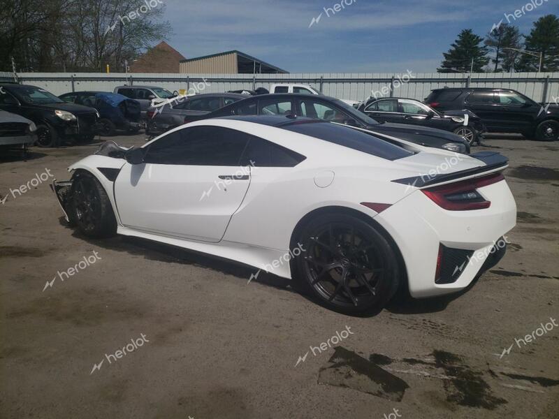 ACURA NSX 2018 white  hybrid engine 19UNC1B06JY000041 photo #3