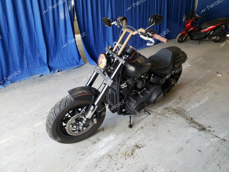 HARLEY-DAVIDSON FXFB FAT B 2018 black  gas 1HD1YKJ16JC031333 photo #3