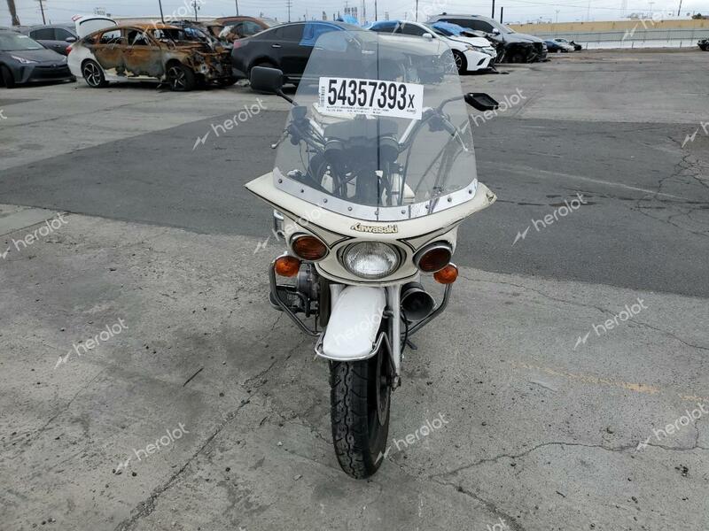 KAWASAKI KZ1000 P 2002 white  gas JKAKZCP262B520342 photo #3