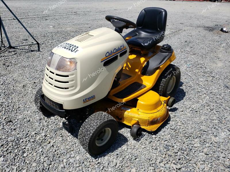 CUB LAWN MOWER 2005 yellow   N0V1N54782833 photo #3