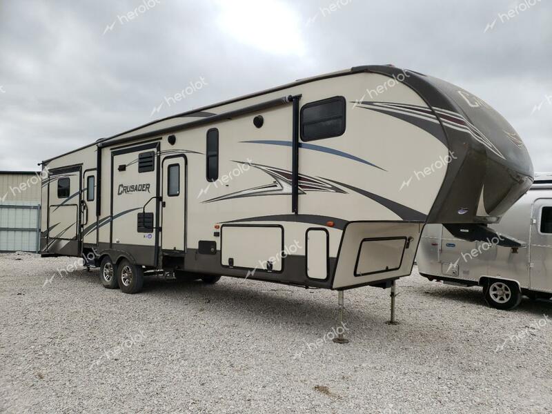 CRUS 5THWHEEL 2016 tan   5ZT3CS2B0GG118905 photo #1