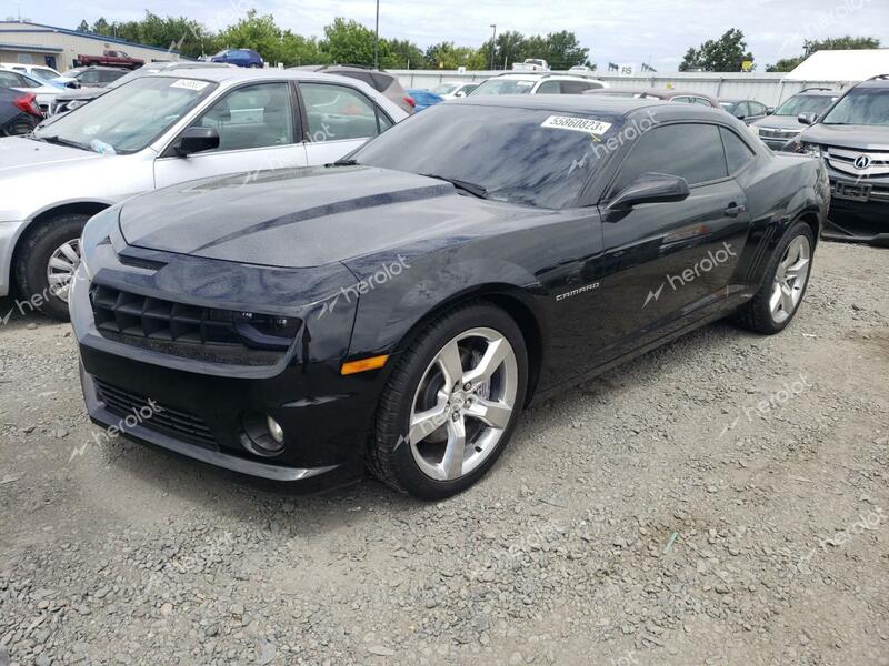 Chevrolet Camaro 2010 черный