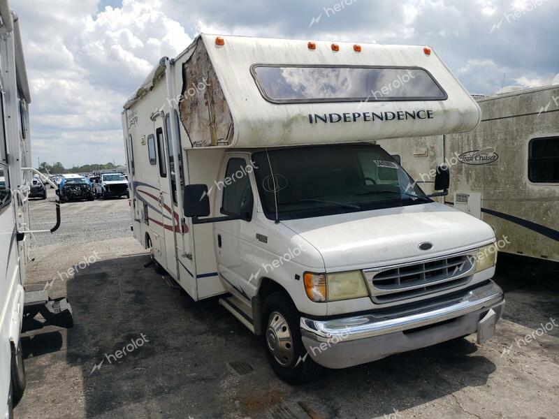 GULS MOTOR HOME 2003 white  gas 1FDWE35SX2HB55761 photo #1