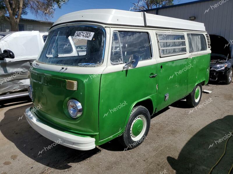 VOLKSWAGEN TRANSPORTE 1974 green   2342107548 photo #1