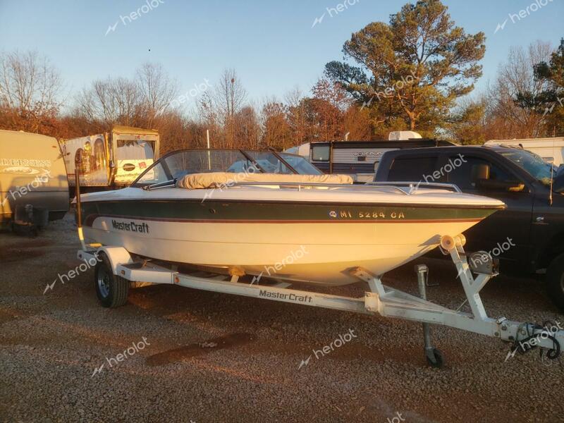 BOAT MARINE/TRL 1997 white   MBCUSDW5J697 photo #1