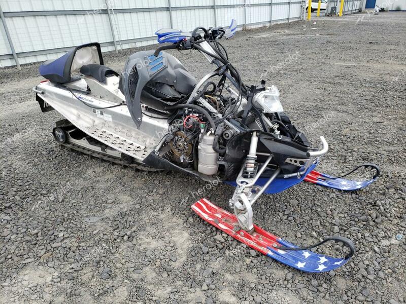 YAMAHA SNOWMOBILE 2008 white   JYE8HA0048A000407 photo #1