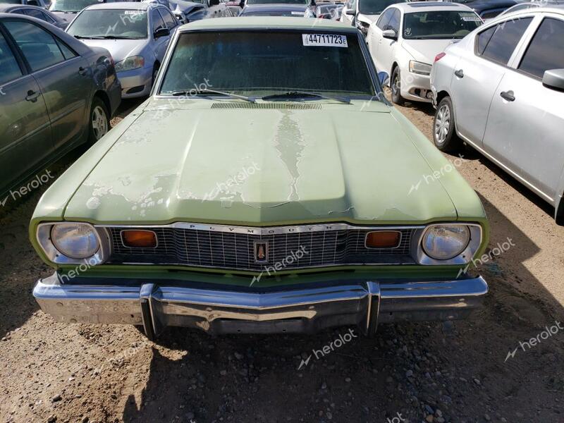 PLYMOUTH VALIANT 1976 green   VL41C6F144312 photo #4