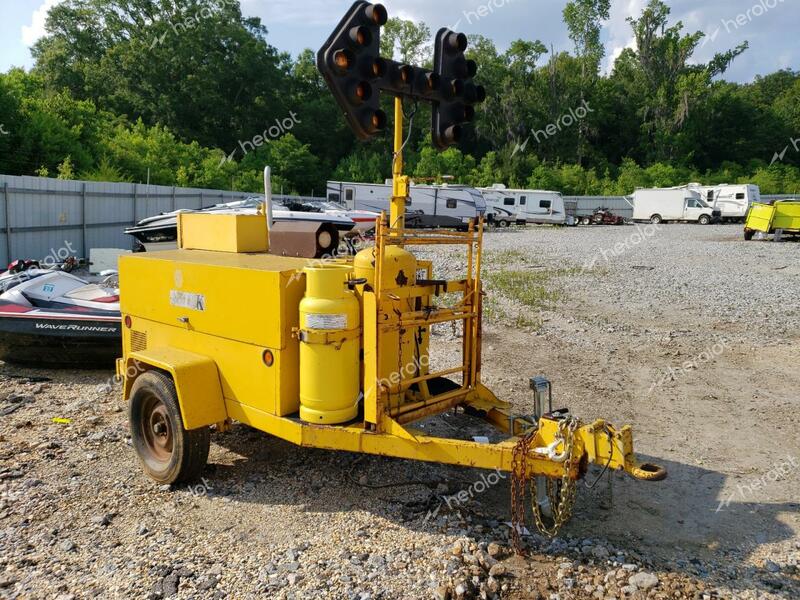 CTEK TRAILER 1997 yellow  propane 1RX301009V1074342 photo #1