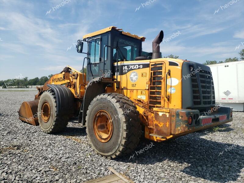 HYUNDAI LOADER 2010 yellow   HH1HLL01TA0000023 photo #4