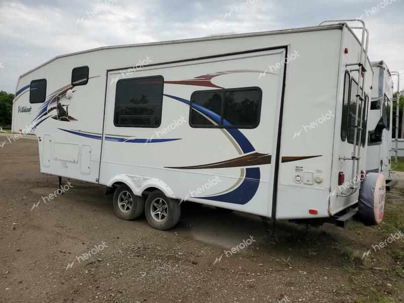 WILD 5TH WHEEL 2010 white   4X4FWCC20AV022683 photo #4