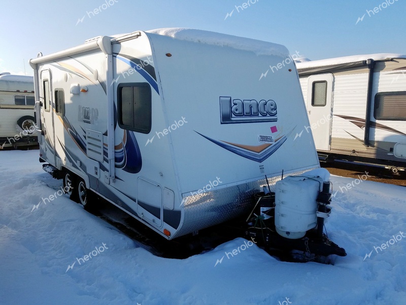 LANCIA TRVLTRLR 2015 white   56YTT1623FL315420 photo #1