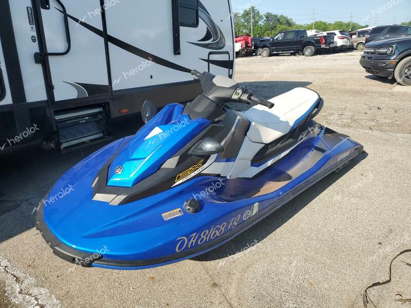 YAMAHA WAVERUNNER 2016 blue   YAMA2959C717 photo #3