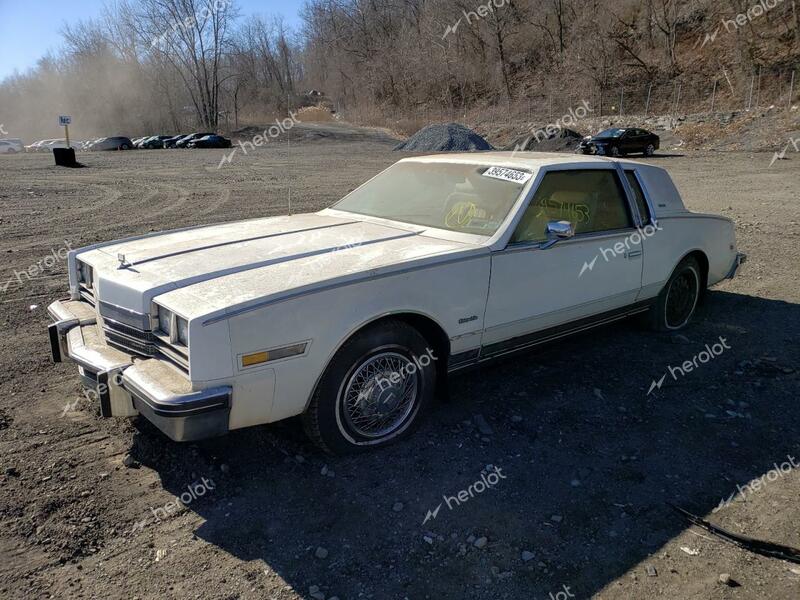 OLDSMOBILE TORONADO 1985 white  gas 1G3EZ57Y8FE315807 photo #1