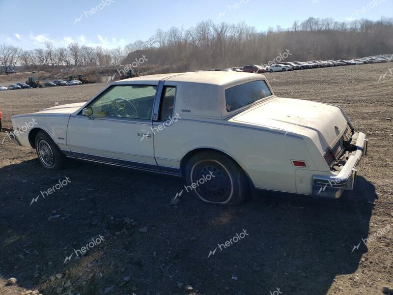 OLDSMOBILE TORONADO 1985 white  gas 1G3EZ57Y8FE315807 photo #3