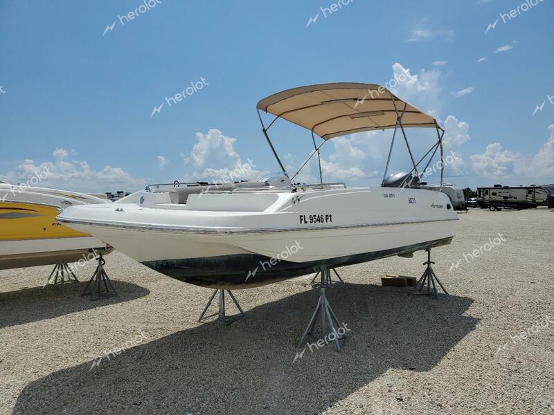 HURR BOAT 2014 white   GDY24800F414 photo #3