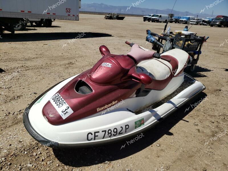 BOMBARDIER SEADOO 1998 burgundy   ZZN98244D898 photo #3