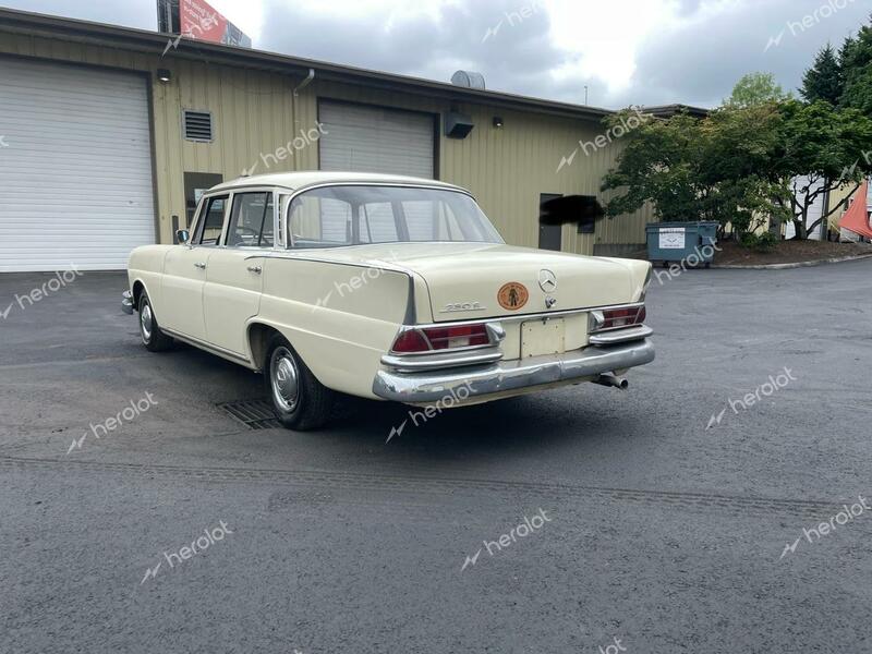 MERCEDES-BENZ 230S 1967 white   11101012093079 photo #4