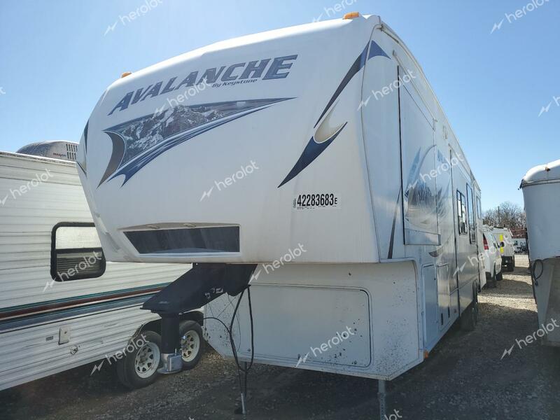 KEYSTONE AVALANCHE 2012 white   4YDF34020CE760010 photo #3