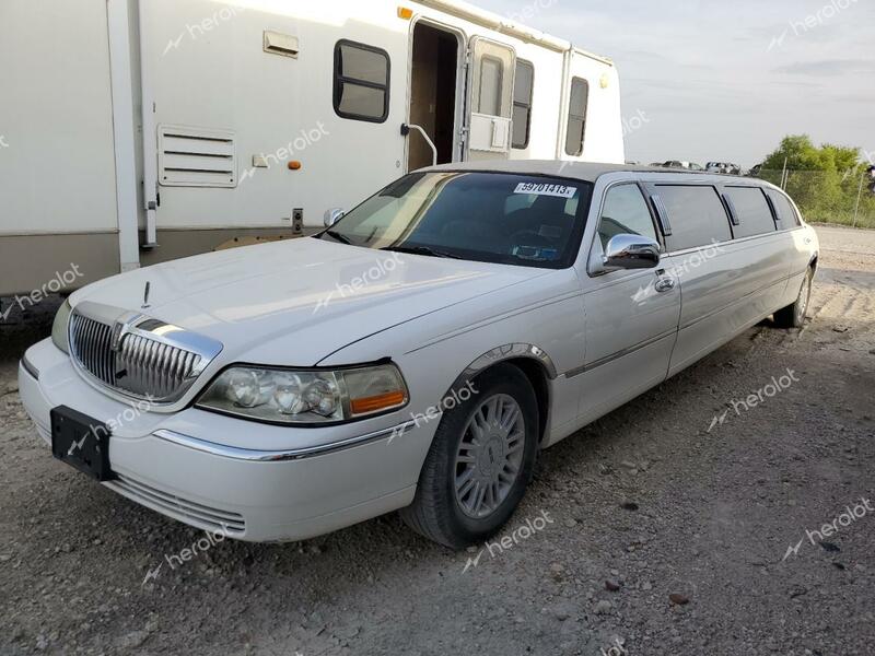 LINCOLN TOWN CAR E 2005 white limousin gas 1L1FM88W75Y646082 photo #1