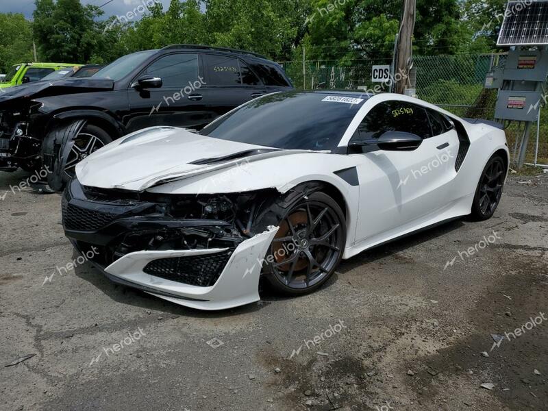 ACURA NSX 2018 white  hybrid engine 19UNC1B06JY000041 photo #1