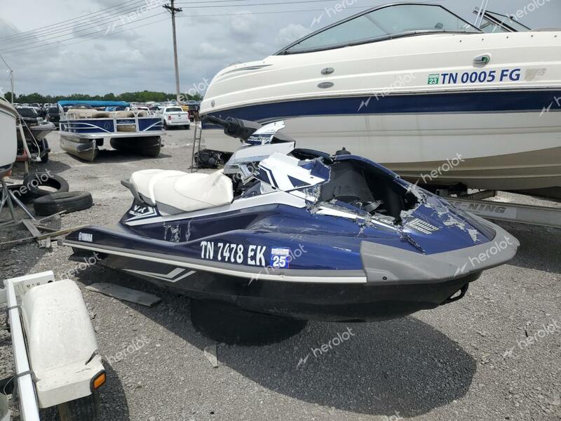 YAMAHA WAVERUNNE 2016 blue   YAMA0548C616 photo #1