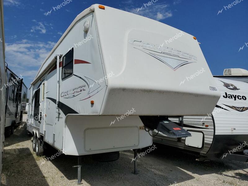 CRUS 5THWHEEL 2008 white   4V0FC292X8B012261 photo #1