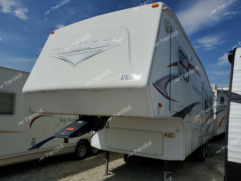 CRUS 5THWHEEL 2008 white   4V0FC292X8B012261 photo #3