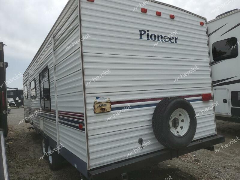 FLEETWOOD PIONEER 2004 white   1EB1T252X46006844 photo #4