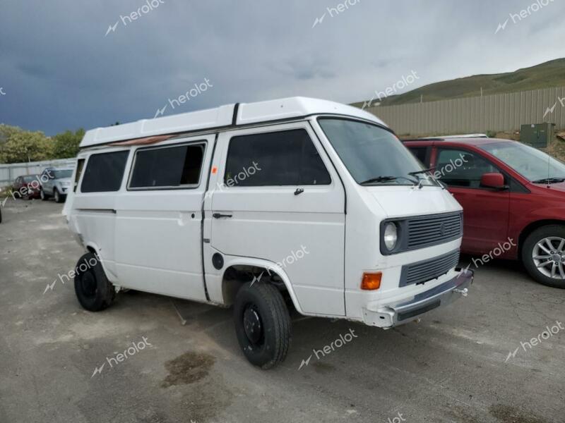 VOLKSWAGEN VANAGON CA 1985 white van camp gas WV2ZB0254FH047716 photo #1