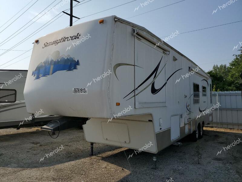 WINNEBAGO SUNNYBROOK 2005 white   4UBBT0S2551F45110 photo #3