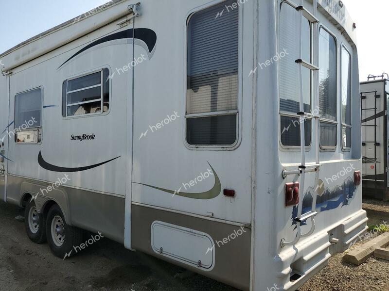 WINNEBAGO SUNNYBROOK 2005 white   4UBBT0S2551F45110 photo #4