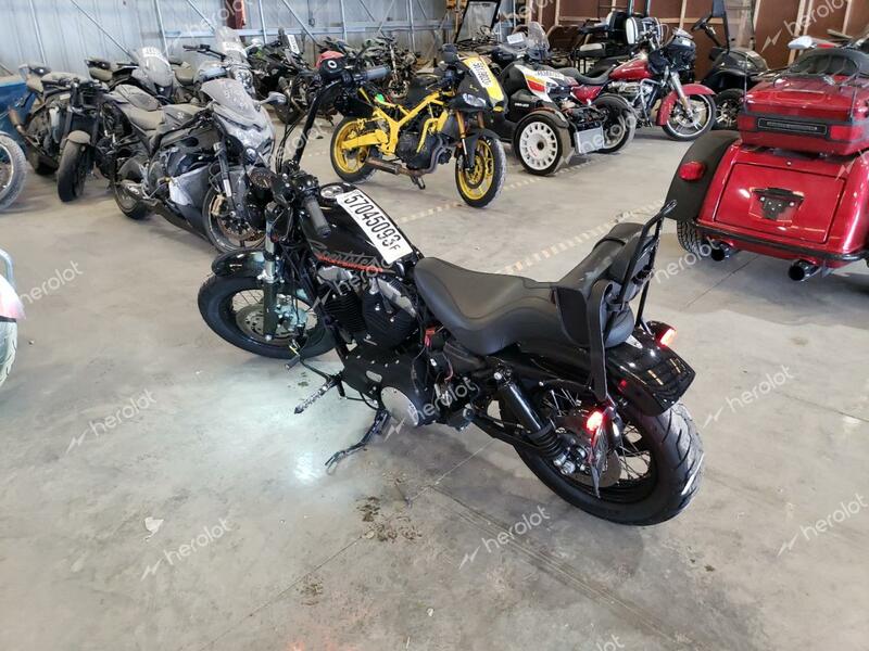 HARLEY-DAVIDSON XL1200 X 2011 black  gas 1HD1LC31XBC438199 photo #4