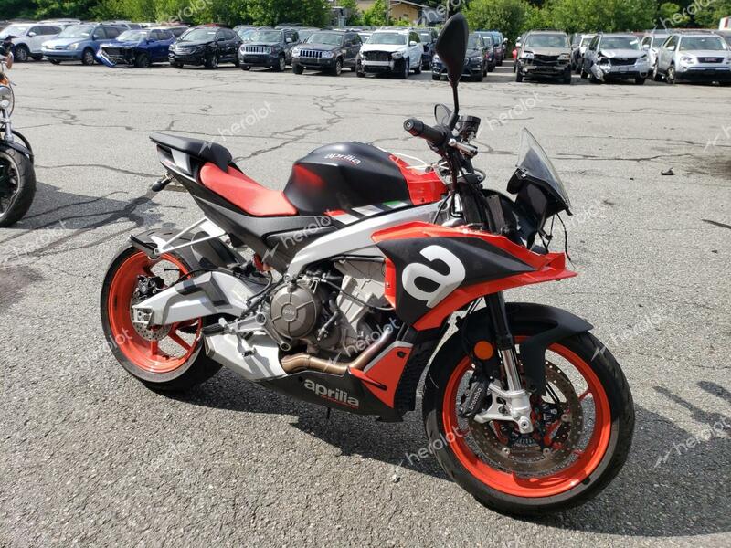 APRILIA TUONO 660 2021 two tone  gas ZD4KSUE08MS000541 photo #1