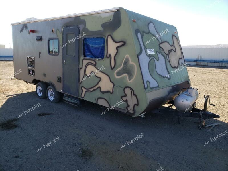 LNCE CAMPER 2011 green   1L9TS192XBL311285 photo #1