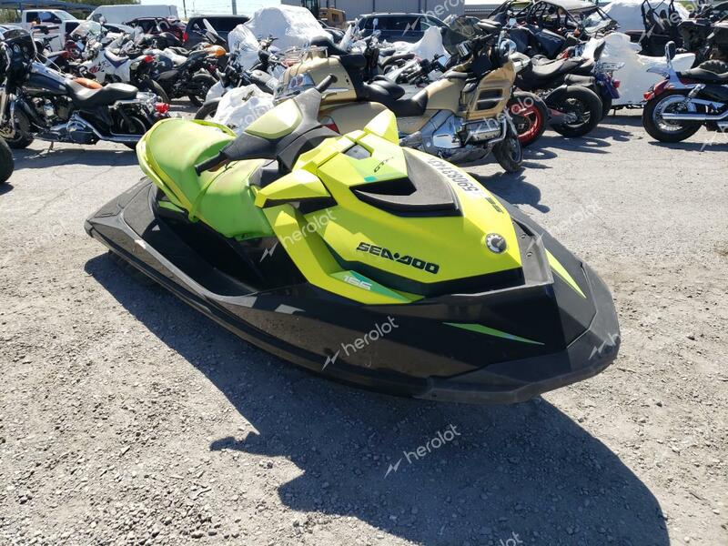 BRP SEADOO 2019 two tone   YDV45289A919 photo #1