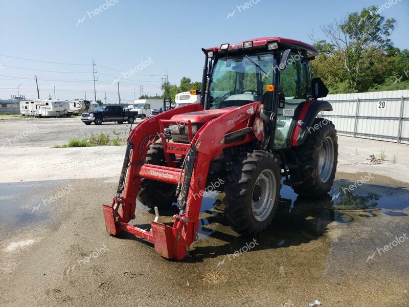 MAHINDRA AND MAHINDRA RETRIEVER 2019 red   MU4C2933 photo #3