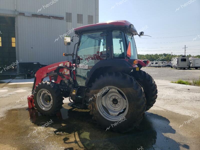 MAHINDRA AND MAHINDRA RETRIEVER 2019 red   MU4C2933 photo #4