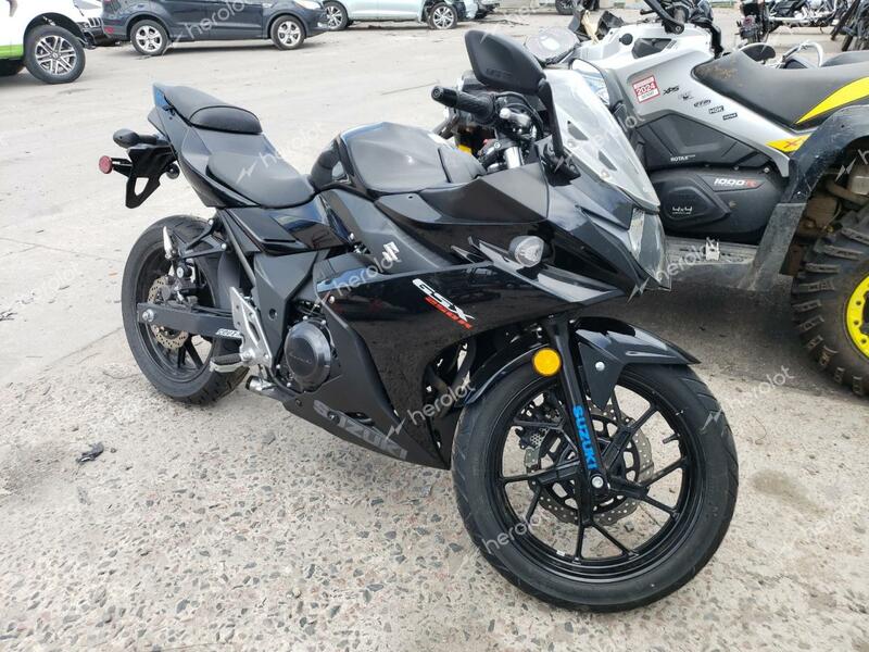 SUZUKI GSX250R 2018 black  gas LC6DN11A0J1100655 photo #1