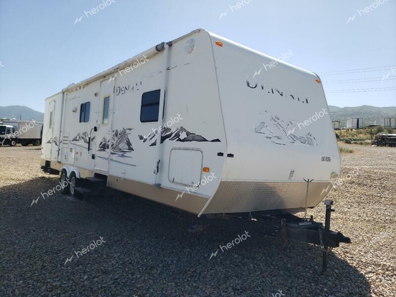 DUTC CAMPER 2008 white   47CTD1R268P619389 photo #1