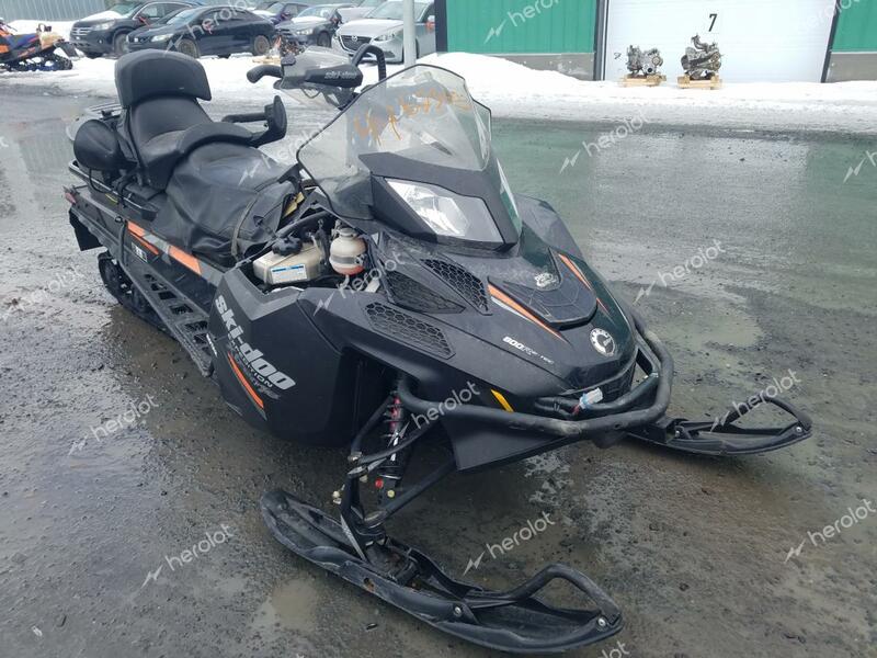 SKI DOO EXPEDITION 2016 black   YH2SSGGR7GR000422 photo #1