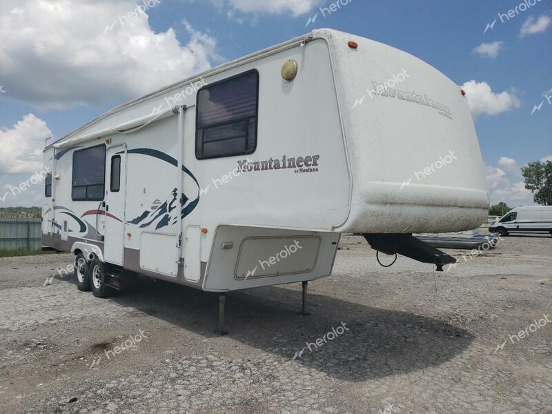 MONT 5TH WHEEL 2004 white   4YDF297224F703129 photo #1