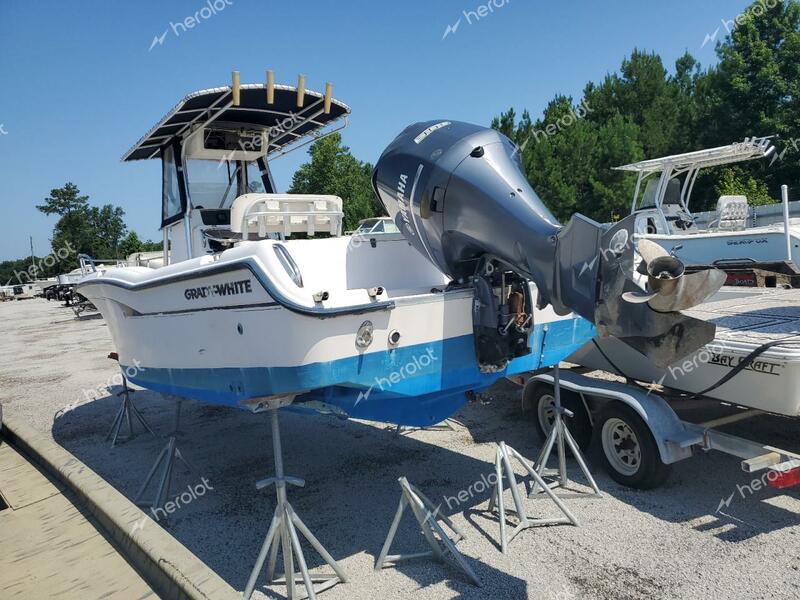 BOAT MARINE/TRL 2000 white   NTLST526J900 photo #4