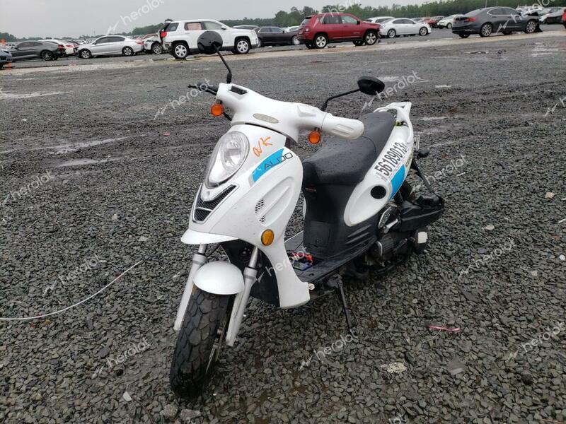 DAIX SCOOTER 2022 white   L37MMJBT0NZ020309 photo #3