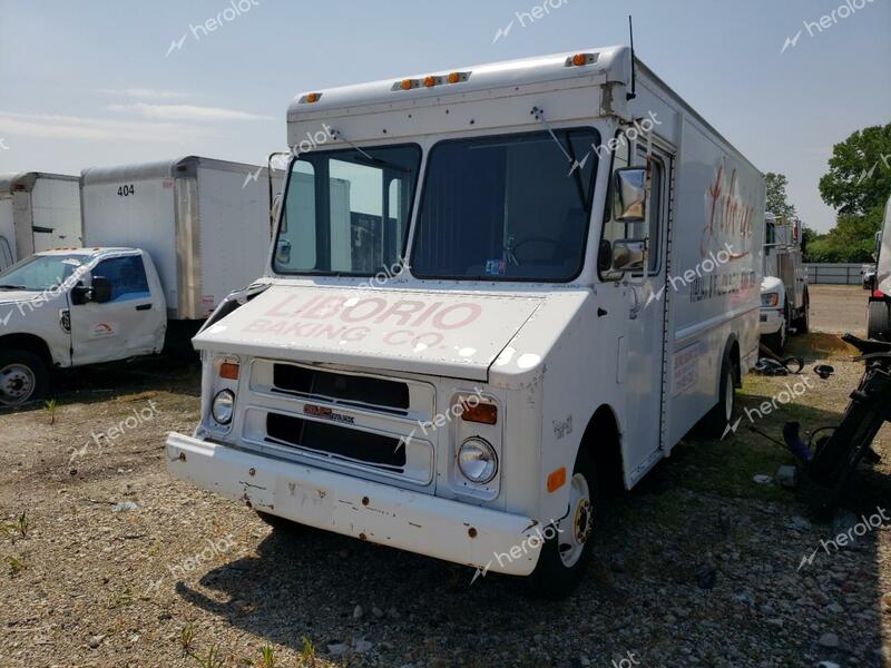 GMC P3500 1989 white step van gas 1GTHP32K4K3503482 photo #1