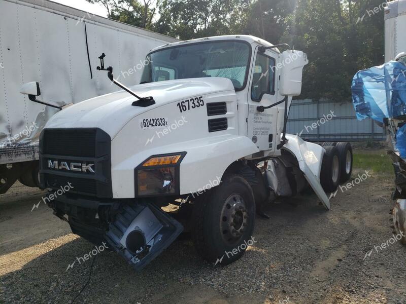 MACK ANTHEM 2022 white  diesel 1M1AN4GY8NM030890 photo #3