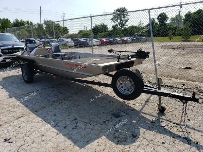 BLAZ BOAT W/TRL 2017 silver   CJT20710H617 photo #1