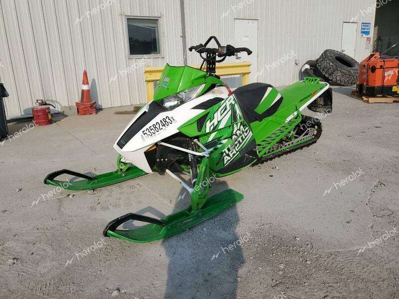 ARTC SNOWMOBILE 2014 green   4UF14SNW2ET106305 photo #3